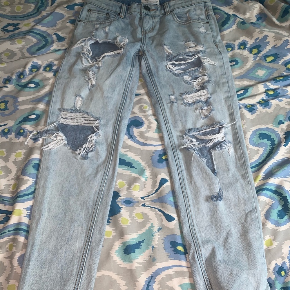 Light wash ripped jeans